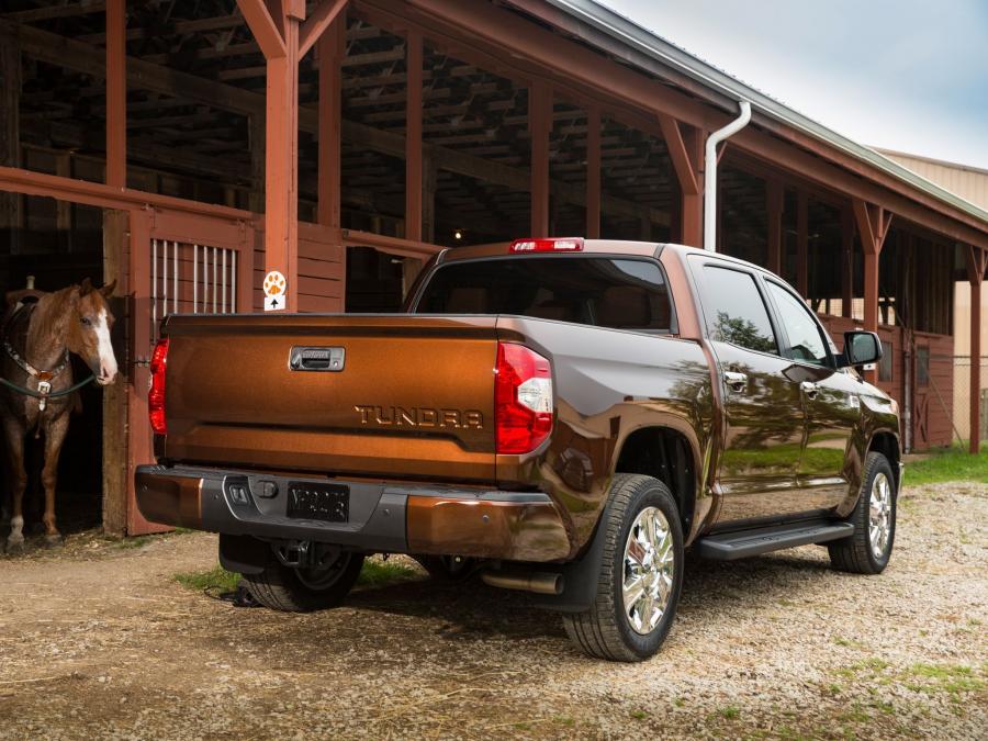  Toyota Tundra 1794 Edition 2013 года  (фото 33 из 40)